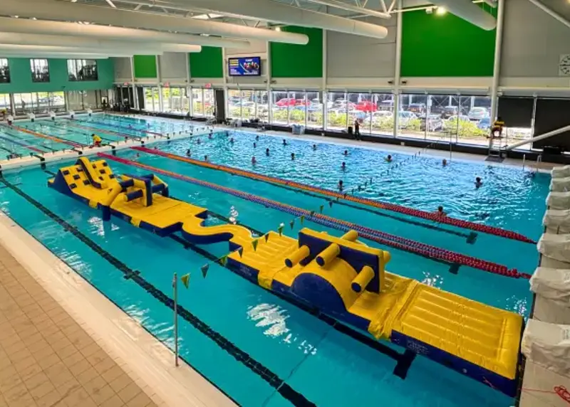 Two Column Wycombe Pool Inflatable