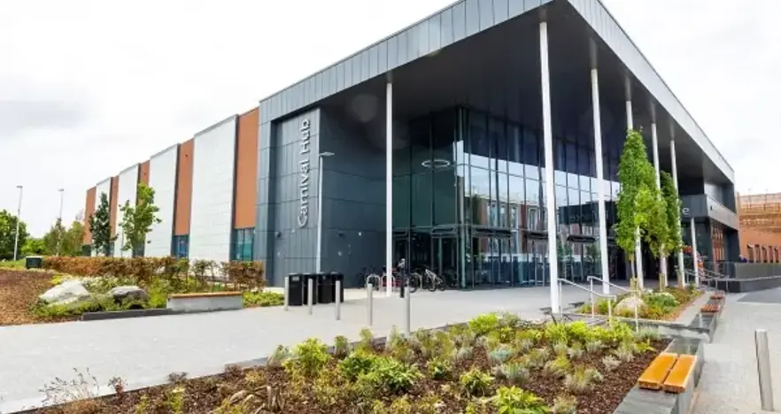 External view of Wokingham Leisure Centre